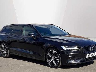 Used Volvo V60 R-Design 194 HP (142 kW) 2022 Black Estate