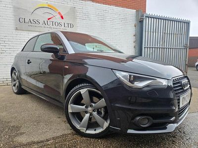 Używany Audi A1 Black Edition 143 KM (105 kW) 2012 Czarny Hatchback