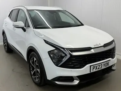 Used Kia Sportage 2023 White SUV