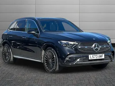 Begagnad Mercedes GLC300 AMG Line Premium Plus 258 HK (189 kW) 2023 Svart Kombi