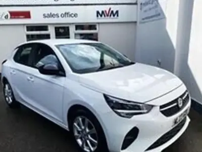 Used Vauxhall Corsa Design Edition 73 HP (53 kW) 2023 White Hatchback