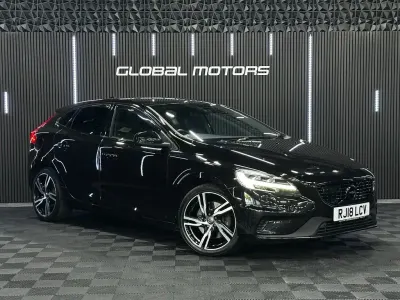 Used Volvo V40 R-Design Pro 150 HP (110 kW) 2018 Black Hatchback