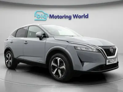 Używany Nissan Qashqai Acenta Premium 190 KM (139 kW) 2023 Szary SUV