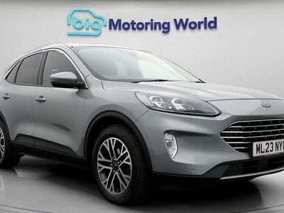Usado Ford Kuga Titanium 150 CV (110 kW) 2023 Plateado SUV