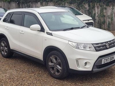 Used Suzuki Vitara SZ-T 2017 White SUV