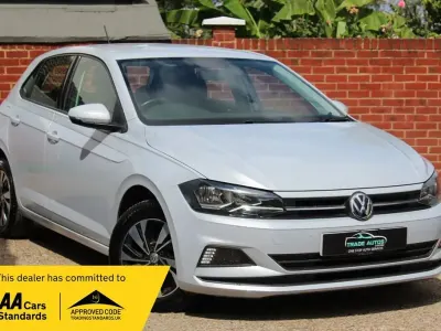 Used VW Polo SE 80 HP (58 kW) 2020 Silver Hatchback