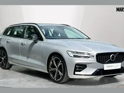 Used Volvo V60 Plus 194 HP (142 kW) 2025 Silver Estate