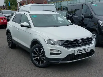 Używany VW T-Roc United 150 KM (110 kW) 2021 Biały SUV