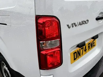 Used Vauxhall Vivaro 145 HP (106 kW) 2024 White MPV