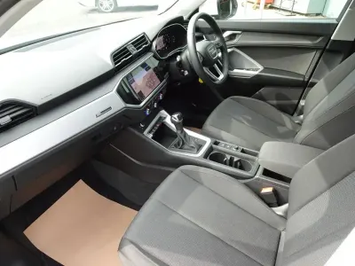 Used Audi Q3 Advanced 2022 White SUV