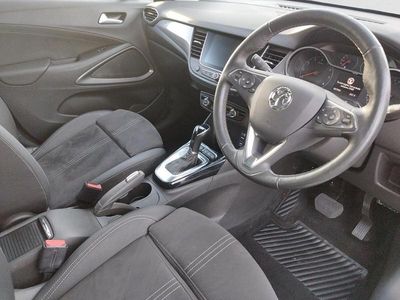 Used Vauxhall Crossland Ultimate 128 HP (94 kW) 2023 White SUV