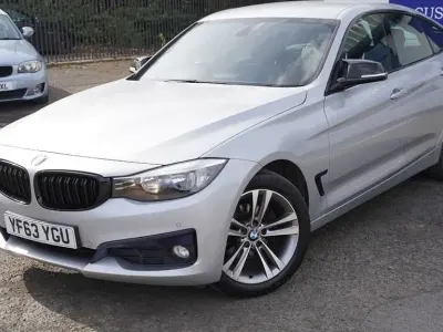 Begagnad BMW 320 Gran Turismo Sport Line 184 HK (135 kW) 2013 Silver Halvkombi