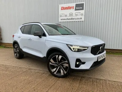 Used Volvo XC40 Ultra 197 HP (144 kW) 2025 Blue SUV