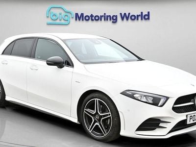 Used Mercedes A180 AMG Line Premium 136 HP (100 kW) 2022 White Hatchback
