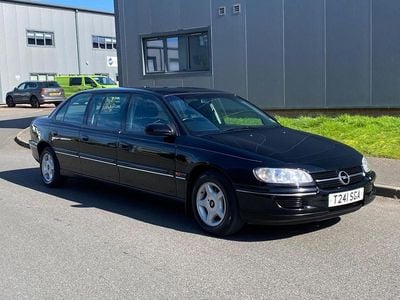 Used Vauxhall Omega 130 HP (95 kW) 1999 Black Sedan