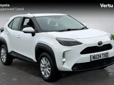 Used Toyota Yaris Cross 116 HP (85 kW) 2024 White SUV