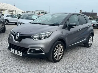 Używany Renault Captur Dynamique 90 KM (66 kW) 2013 Szary SUV