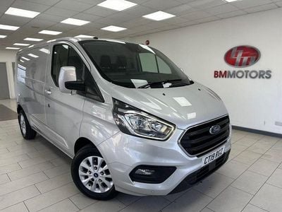 Used Ford Transit Custom Limited 130 HP (95 kW) 2019 Silver Van