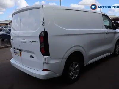 Usado Ford Transit Custom Limited 136 HP (100 kW) 2024 Branco Van