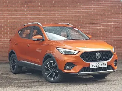 Usado MG ZS Exclusive 106 CV (77 kW) 2022 Naranja SUV