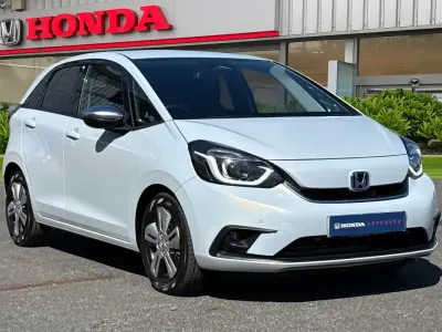 Second-hand Honda Jazz Hybrid 2021 Alb Hatchback