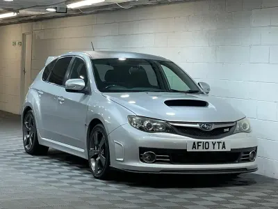 Used Subaru Impreza 2010 Silver Hatchback