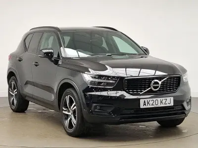 Usado Volvo XC40 R-Design 163 CV (119 kW) 2020 Negro SUV