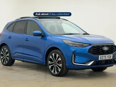 Second-hand Ford Kuga ST-Line X 243 CP (178 kW) 2025 Albastru SUV