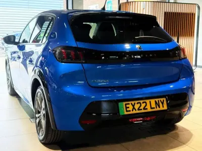 Used Peugeot e-208 Allure Premium 98 kW (134 HP) 2022 Blue Hatchback