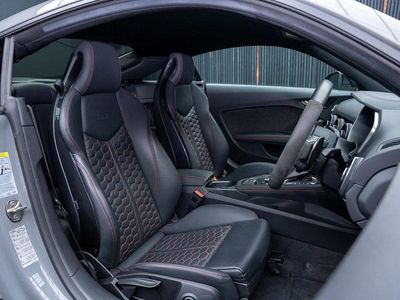 Usado Audi TT Sport 2021 Cinzento Coupé