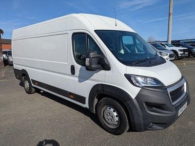 Used Peugeot Boxer 140 HP (102 kW) 2019 White Van