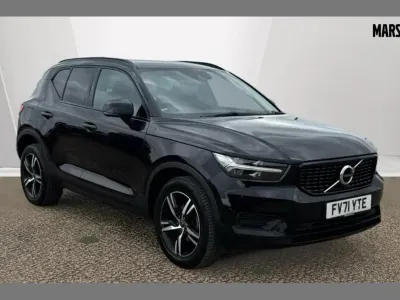 Used Volvo XC40 R-Design 161 HP (118 kW) 2021 Black SUV