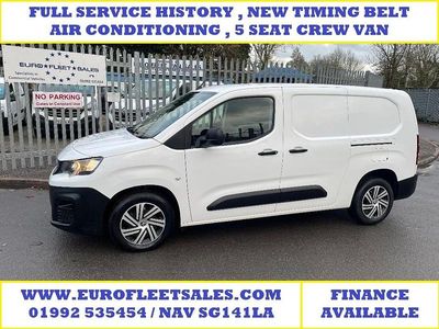 White Used 2020 Peugeot Partner MPV | £8,950 (A bit pricey)