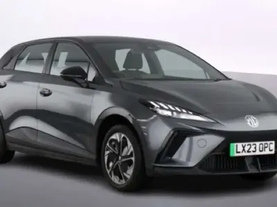 Begagnad MG MG4 EV SE 319 kW (435 HK) 2023 Grå Halvkombi