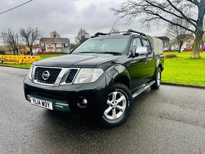 Used Nissan Navara Tekna 188 HP (138 kW) 2014 Black Pickup