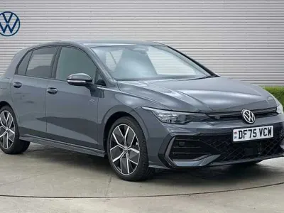 Used VW Golf VIII 150 HP (110 kW) 2025