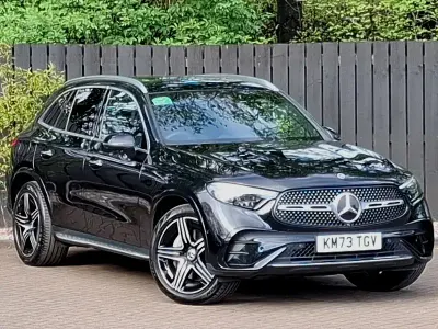 Second-hand Mercedes GLC220 AMG Line Premium 197 CP (144 kW) 2023 Negru SUV