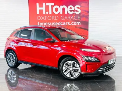 Used Hyundai Kona Premium 150 kW (204 HP) 2022 Red SUV