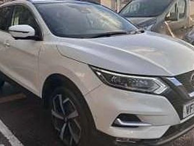 Used Nissan Qashqai Tekna 2019 Pure white SUV