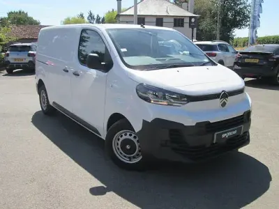 Used Citroën Dispatch 120 HP (88 kW) 2025 White MPV