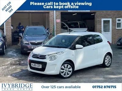 Used Citroën C1 Feel 68 HP (50 kW) 2015 White Hatchback