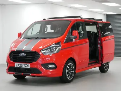 Used Ford Tourneo Sport 185 HP (136 kW) 2020 Red MPV
