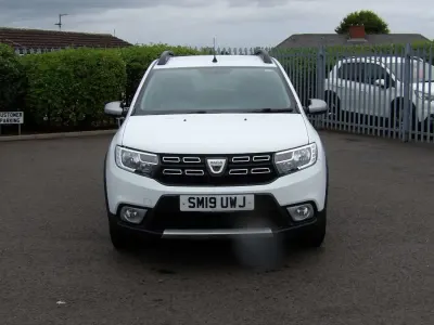 Used Dacia Sandero Comfort 90 HP (66 kW) 2019 White Hatchback