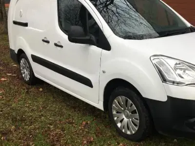 Used Citroën e-Berlingo 90 HP (66 kW) 2012 White