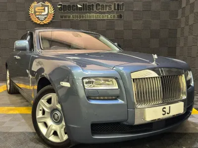 Used Rolls Royce Ghost 563 HP (414 kW) 2010 Blue Sedan