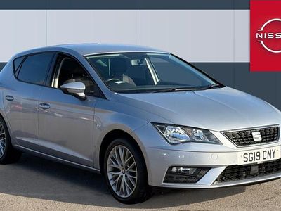 Used Seat Leon SE Dynamic 115 HP (84 kW) 2019 Silver Hatchback