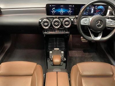 Mercedes CLA200