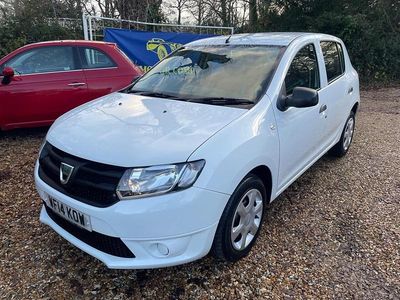White Used 2014 Dacia Sandero Ambiance Hatchback | £2,495 (Fair price)
