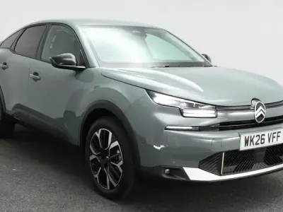 New Citroën C4 PureTech 2026 Green SUV
