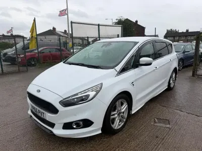 Used Ford S-MAX Sport 210 HP (154 kW) 2016 White MPV